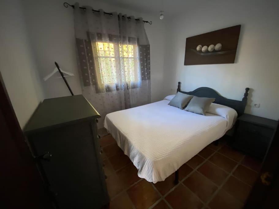 Cortijo Pena Blanca Villa *